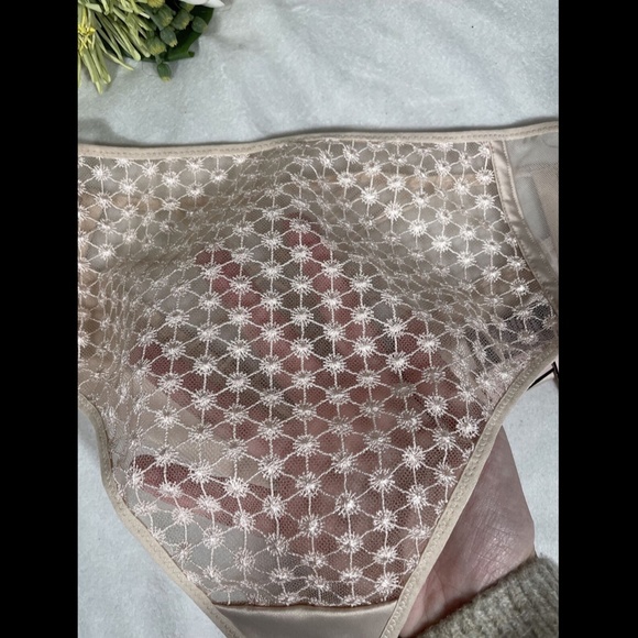 NWT $40 Victoria's Secret Luxe Valentine Starburst High Waist Thong [ XS ]‎ - Picture 4 of 12